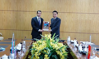 Tổng Giám đốc VNMAC tiếp và làm việc với Đại sứ đặc mệnh toàn quyền nước Cộng hòa Azerbaijan tại Việt Nam