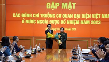 Đại sứ Việt Nam góp phần thúc đẩy hợp tác quốc phòng giữa Việt Nam với các nước.