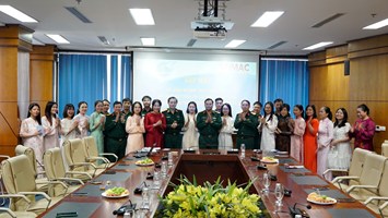 Hội phụ nữ Trung tâm hành động bom mìn quốc gia Việt Nam lan tỏa yêu thương qua những hoạt động thiết thực.